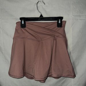 Crossed athletic skirt/shorts